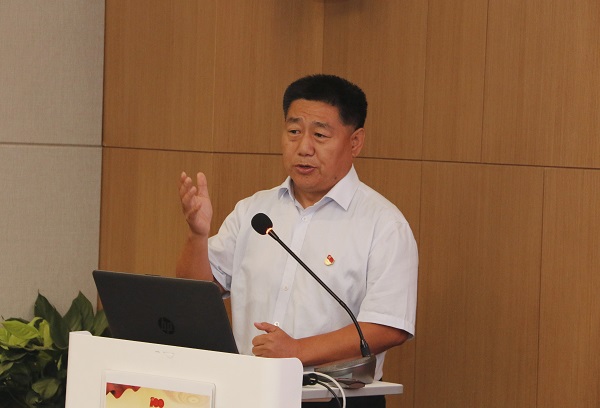 11、好博在线(中国)唯一官方网站党委书记张会民作点评讲话.jpg 11、好博在线(中国)唯一官方网站党委书记张会民作点评讲话.jpg