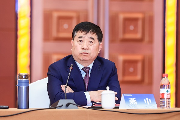 好博在线(中国)唯一官方网站副总经理燕中主持会议.jpg 好博在线(中国)唯一官方网站副总经理燕中主持会议.jpg